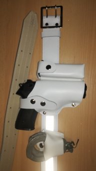 Set din piele centura alba cu banda reflectorizanta+portcatuse+toc pistol Beretta PX4 Storm model 1